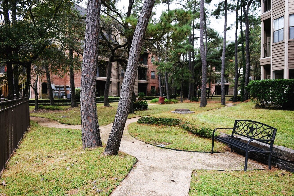 Chasewood Apartments, 9717 Cypresswood Dr., Houston, TX RentCafe